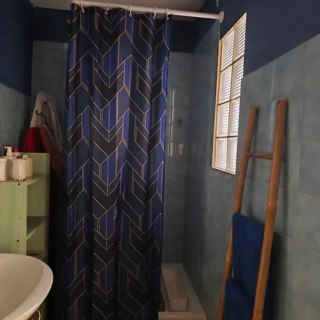 Daire Appartement Chez L'Habitant Béziers